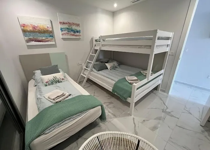 Moderne Luksus I / Alicante Villa Torrevieja