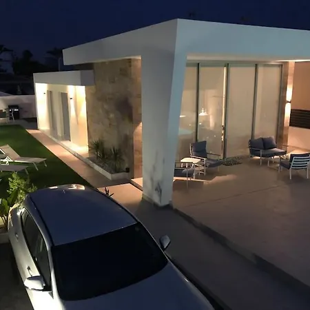 Moderne Luksus I / Alicante Villa