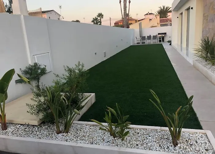 Moderne Luksus I / Alicante * 托雷维耶哈