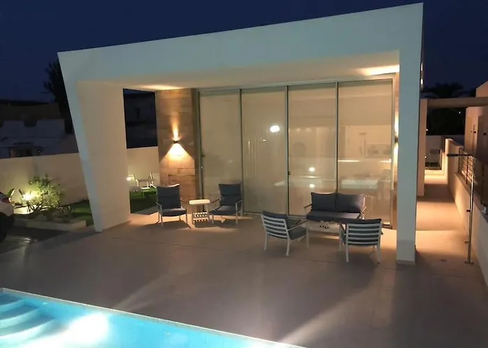 Moderne Luksus I / Alicante Villa